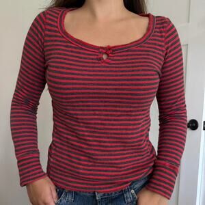 90s red grey striped